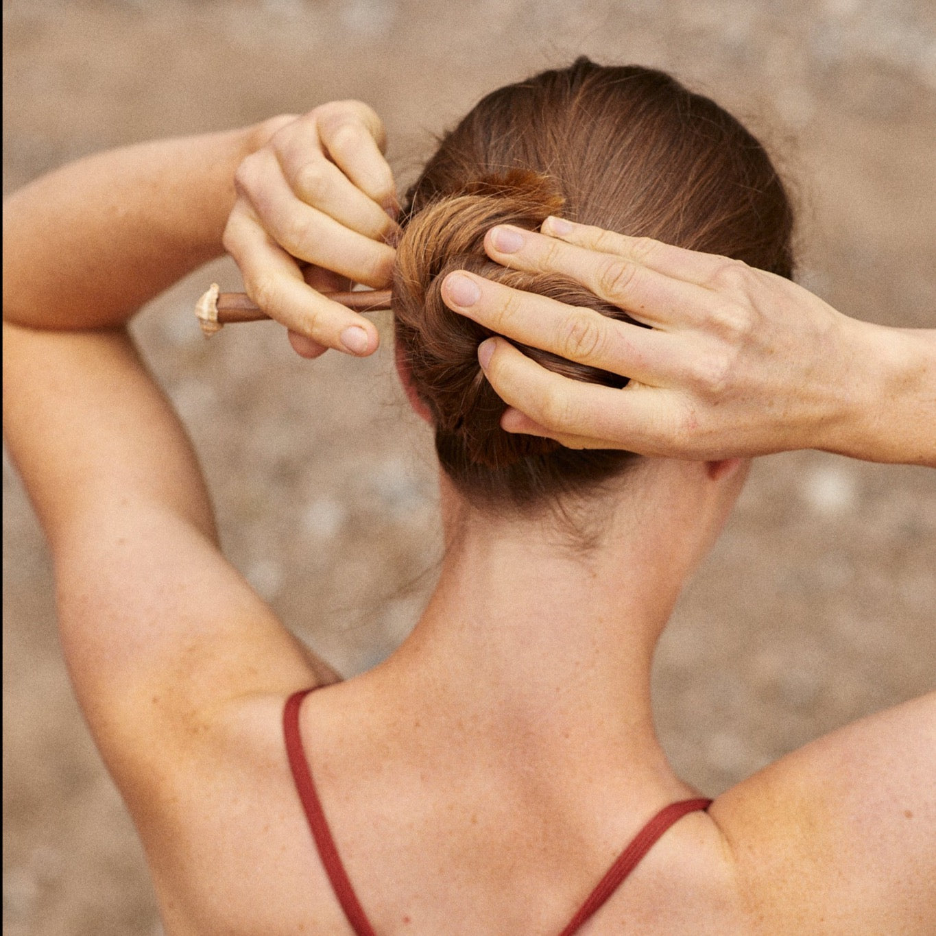 handtäljda hårnålar av VEE